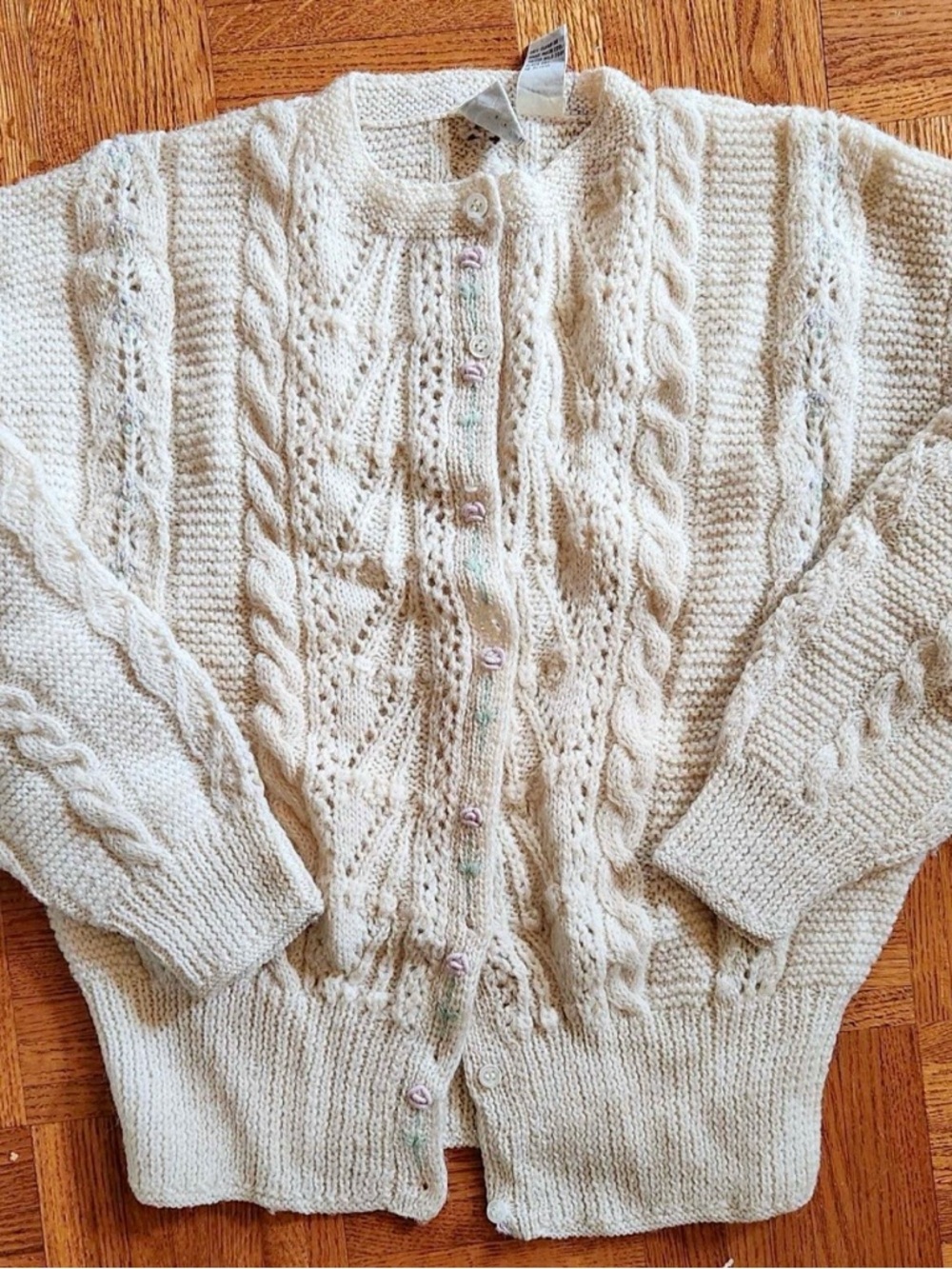 100% Wool Woman’s Cardigan Sweater - Floral Cream Cottagecore